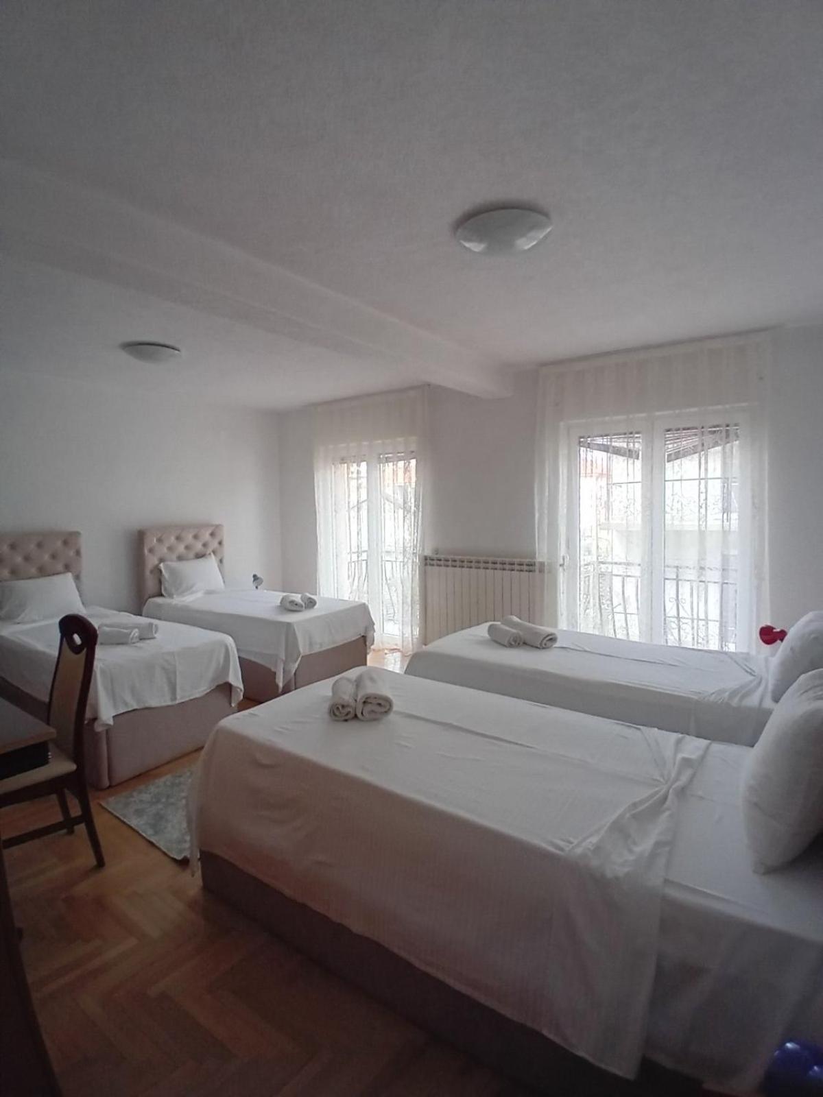 Hotel Montenegro Struga Extérieur photo